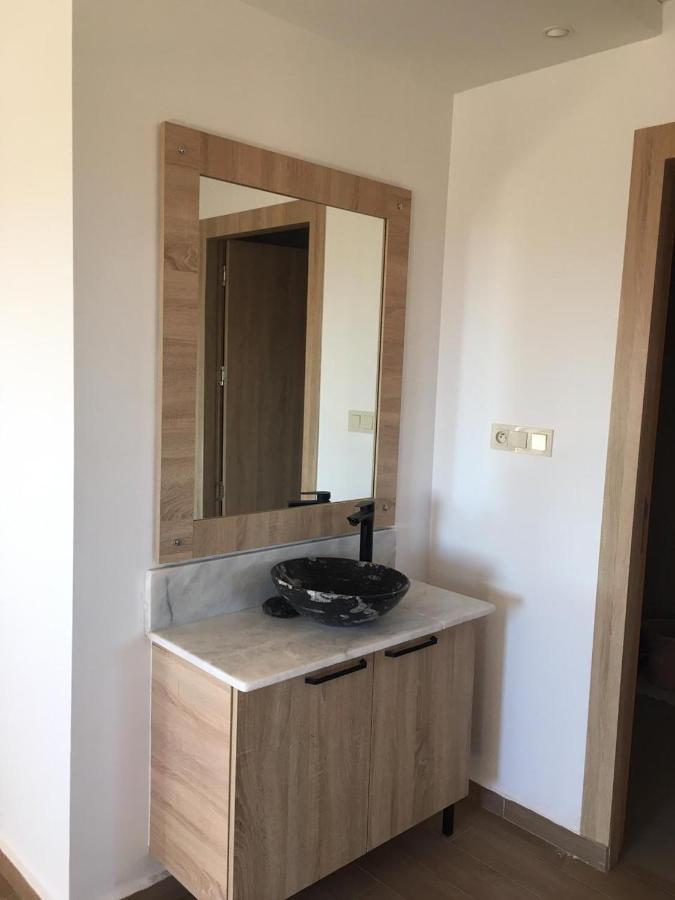Apartement Haut Standing Avec Piscine A La Marina Saïdia Esterno foto
