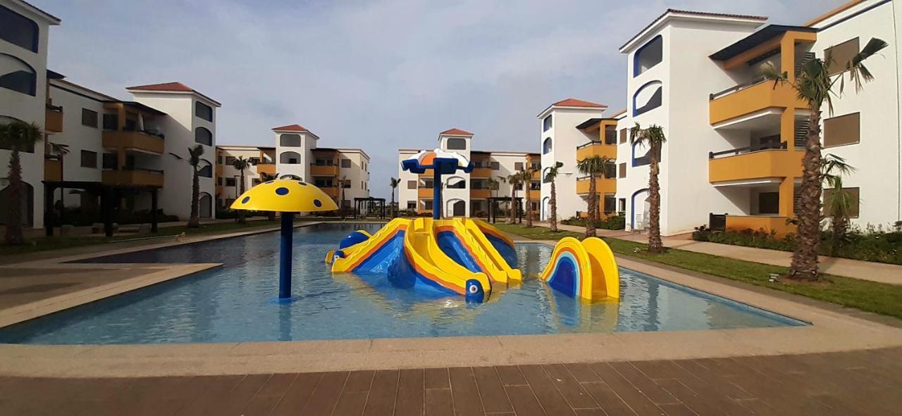 Apartement Haut Standing Avec Piscine A La Marina Saïdia Esterno foto
